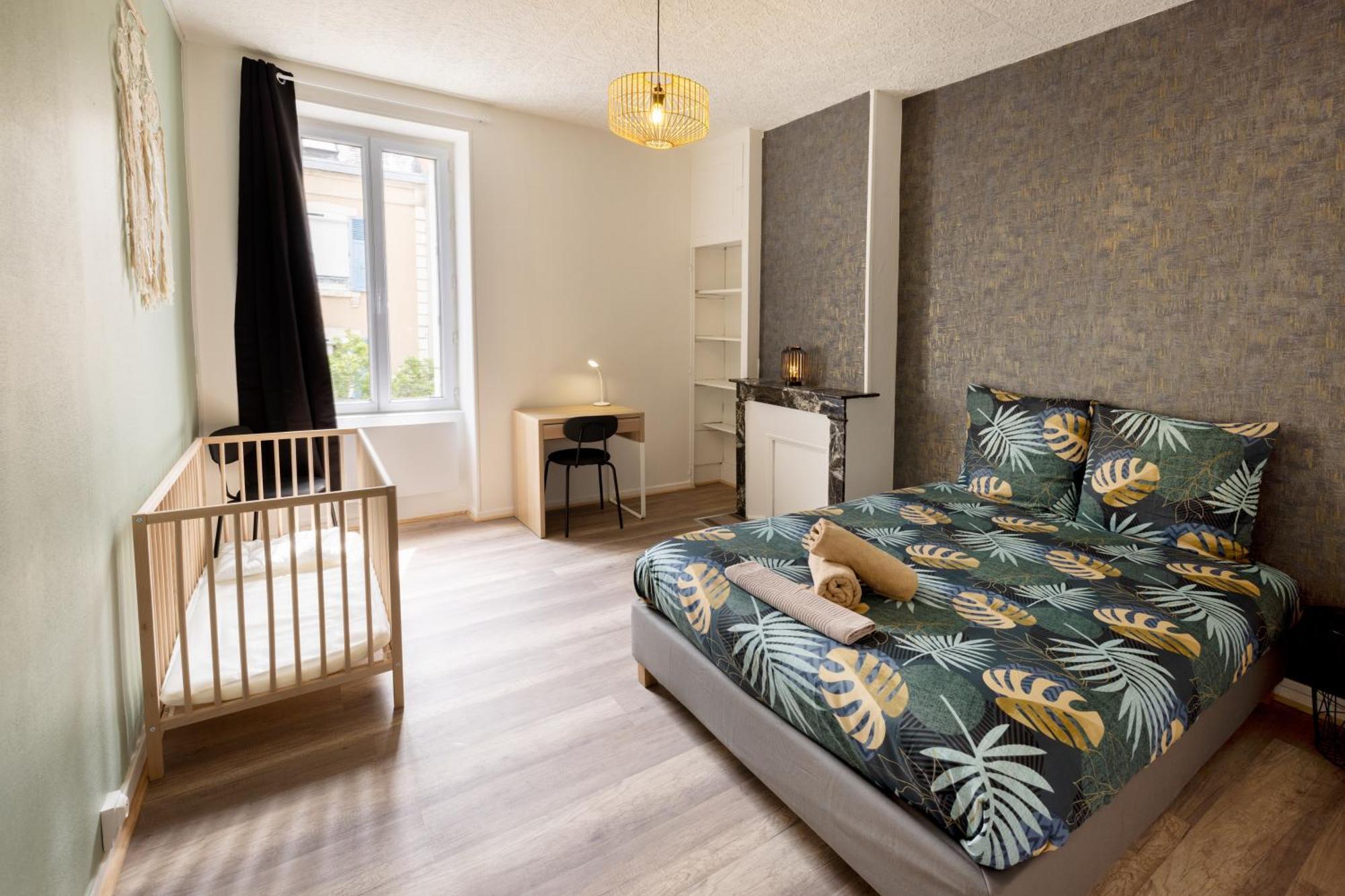 Ld-Location Hotel Montluçon Eksteriør bilde