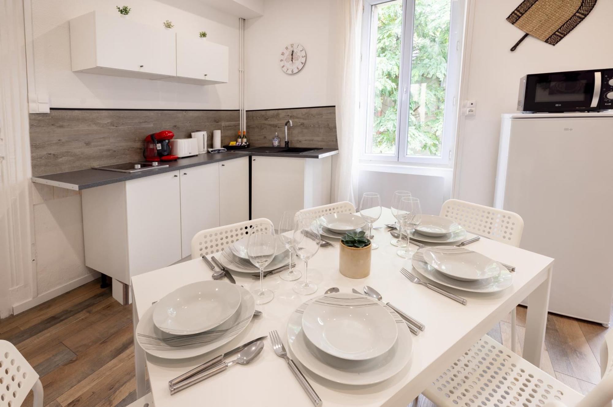 Ld-Location Hotel Montluçon Eksteriør bilde