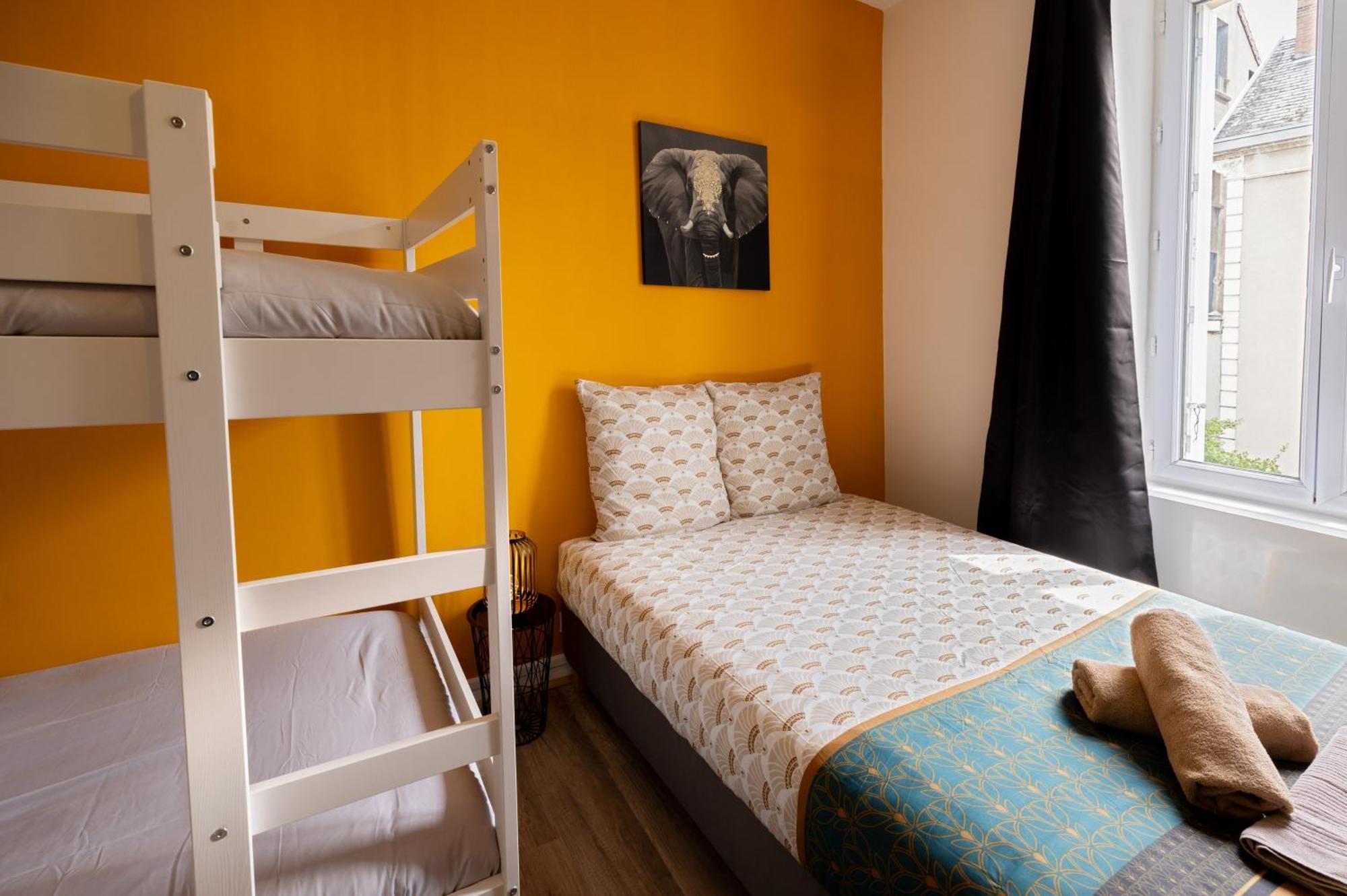 Ld-Location Hotel Montluçon Eksteriør bilde